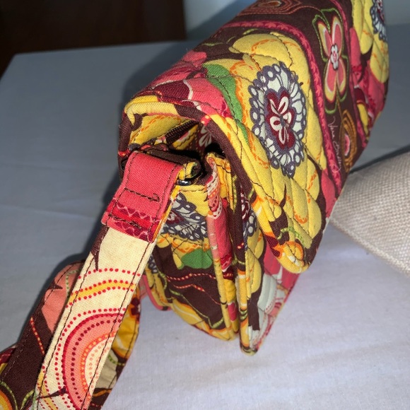 Vera Bradley - Picture 1 of 5